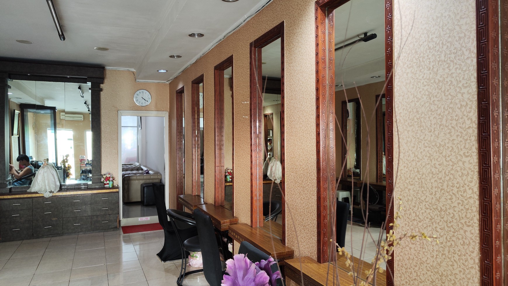 Ruko 3 Lantai cocok untuk Salon dan Bridal di Teluk Betung