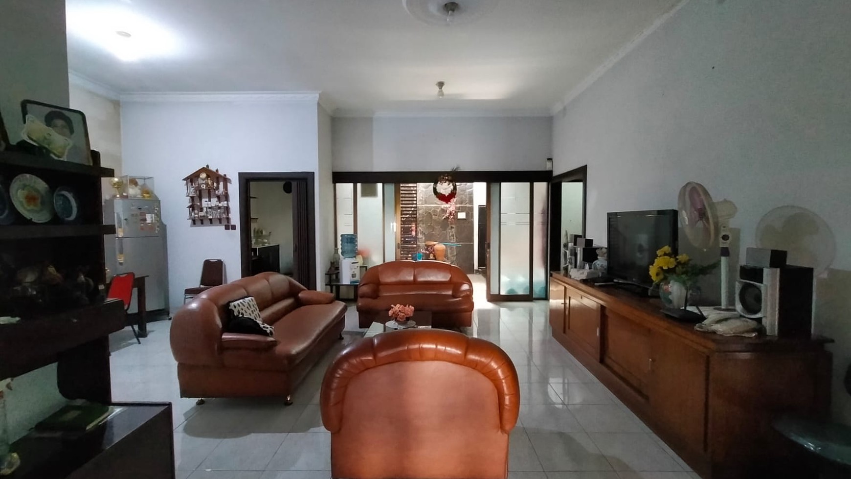 Rumah Asri Semi Furnished di Tengah Kota Bandung