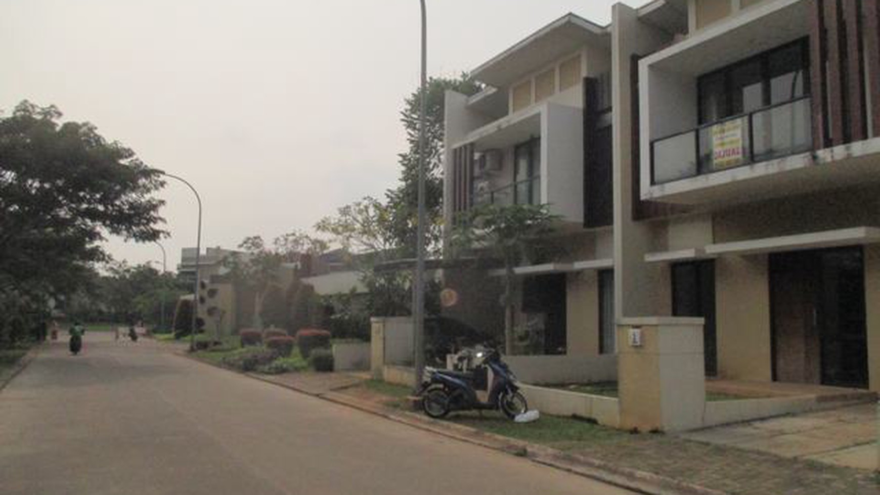 Dijual Rumah Laverde Lunaire Serpong, BSD, Boulevard, Dekat Sekolah Binus, Strategis, Dekat Toll