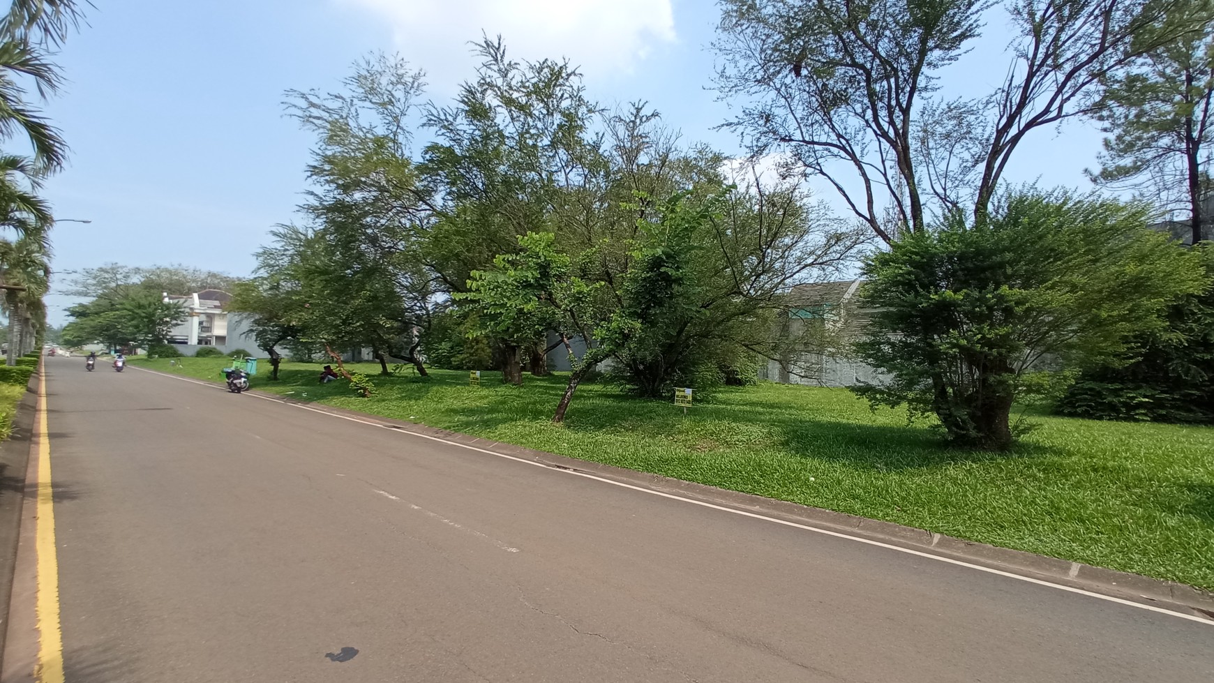 Kavling Gandeng Lokasi Sangat Strategis Di Boulevard Kota Wisata. 