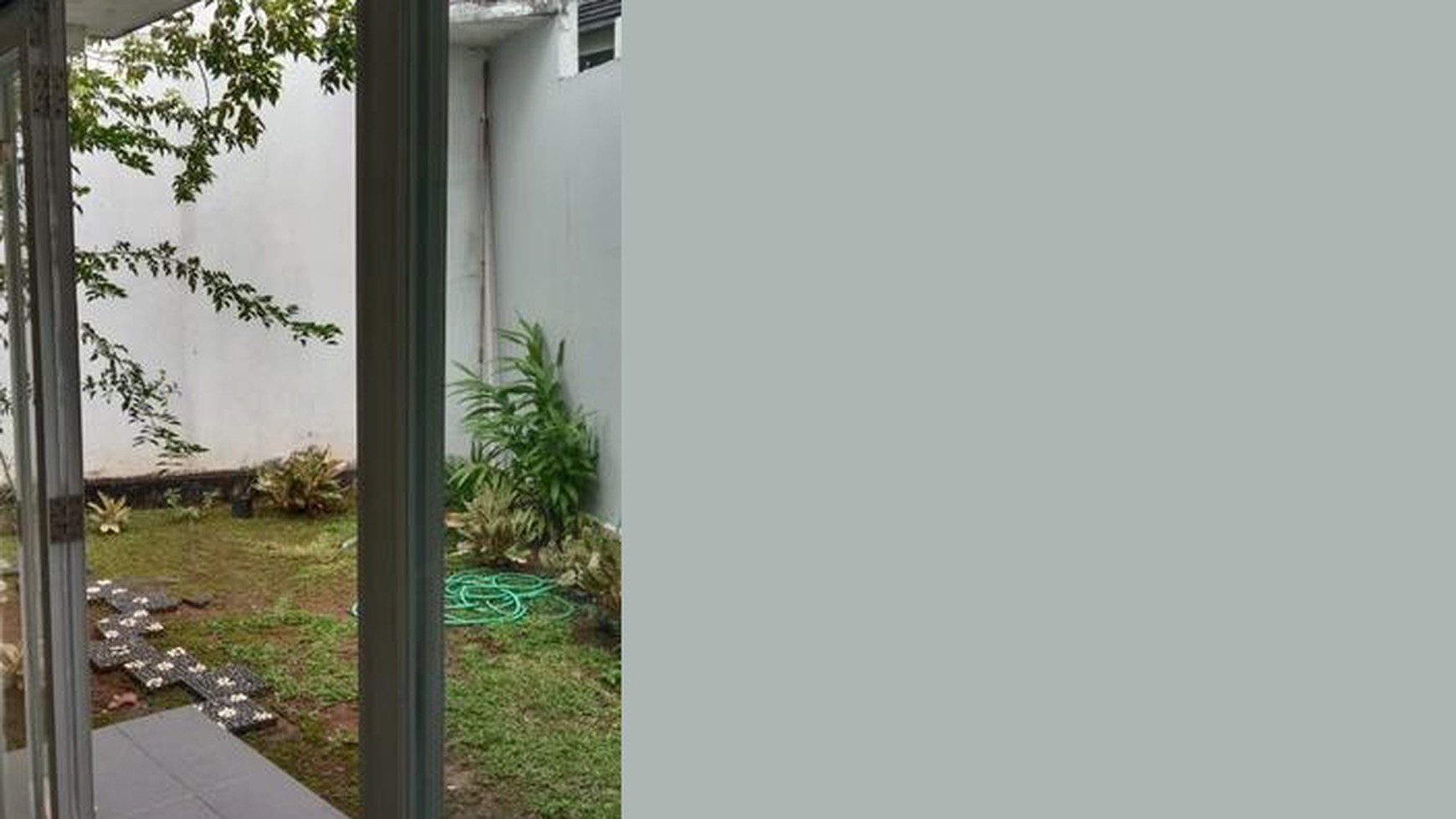 Rumah De Latinos BSD City, Boulevard, Strategis Dekat Toll Jorr BSD City