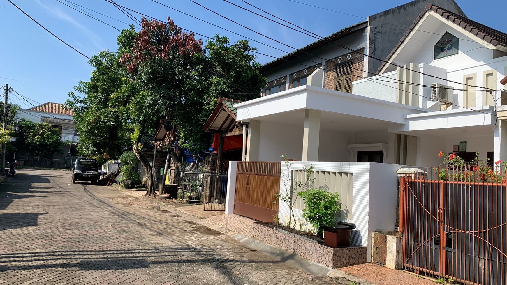 Rumah 2 Lantai Rapih Villa Bintaro Regency Pondok Aren Tangsel