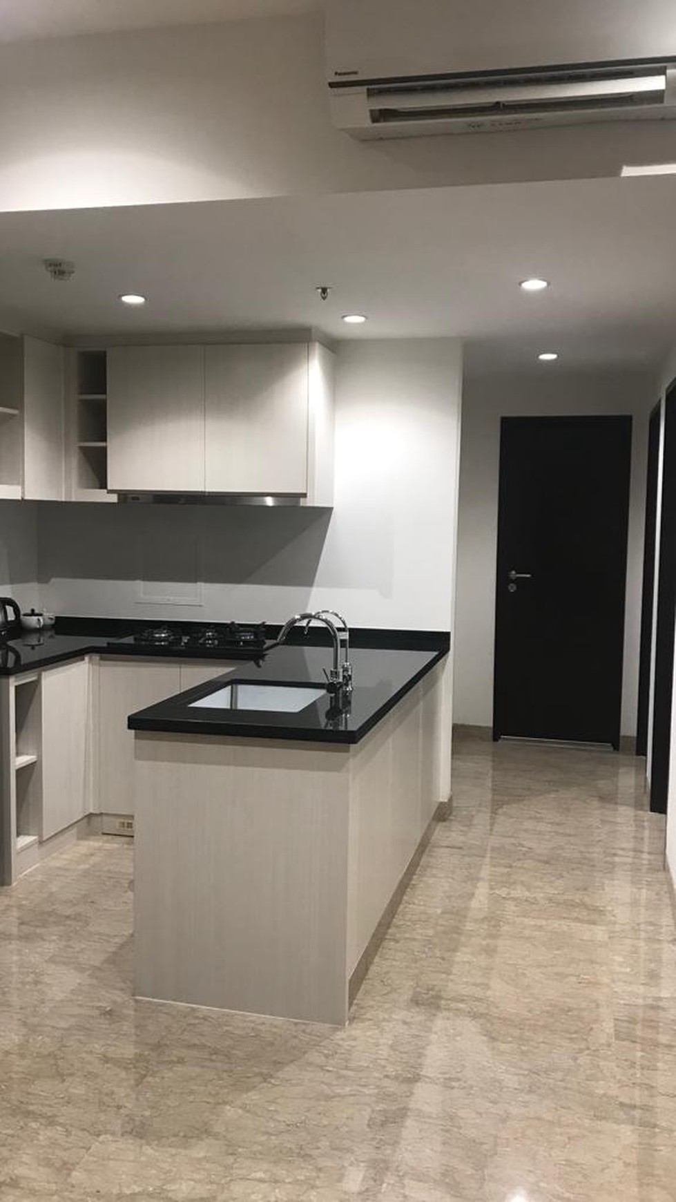 Jual Cepat Apartamen Premium 2BR The Branz BSD City, Furnished, Siap Huni 