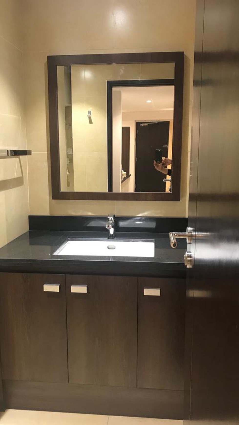 Jual Cepat Apartamen Premium 2BR The Branz BSD City, Furnished, Siap Huni 