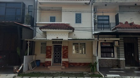 Dijual rumah siap huni 2 lantai,nyaman dan aman lingkungan sekitar