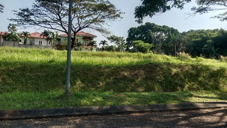 Kavling Siap Bangun di Bukit Golf Riverside Cibubur