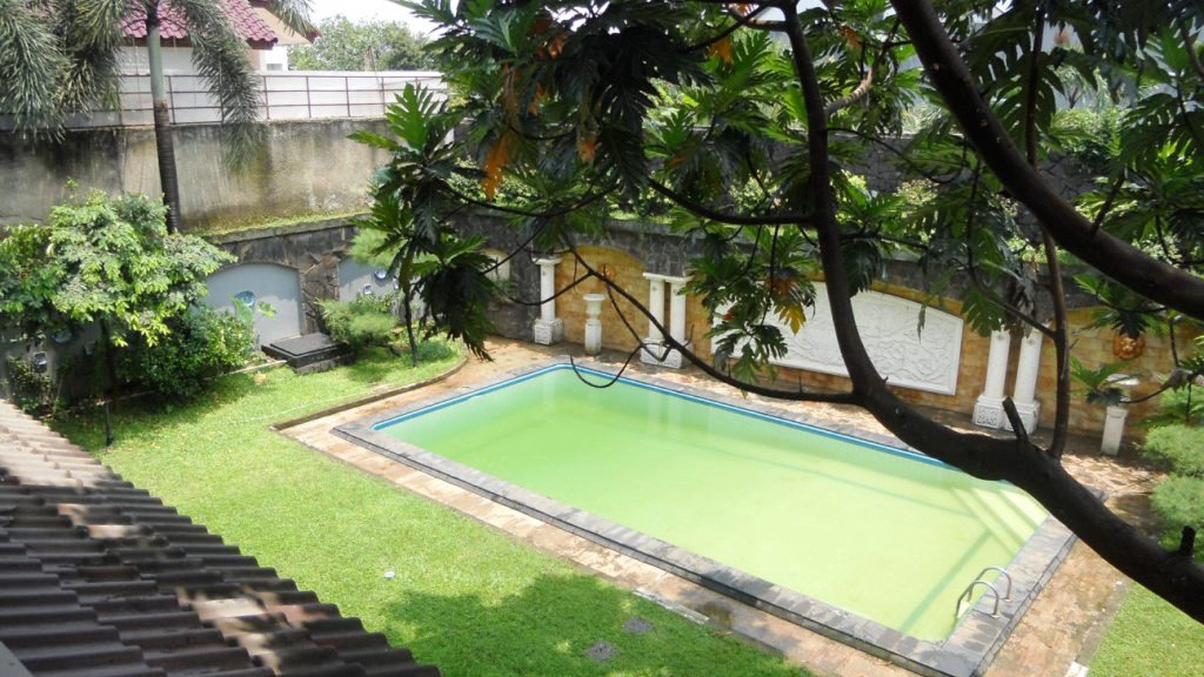 For Rent House at kemang