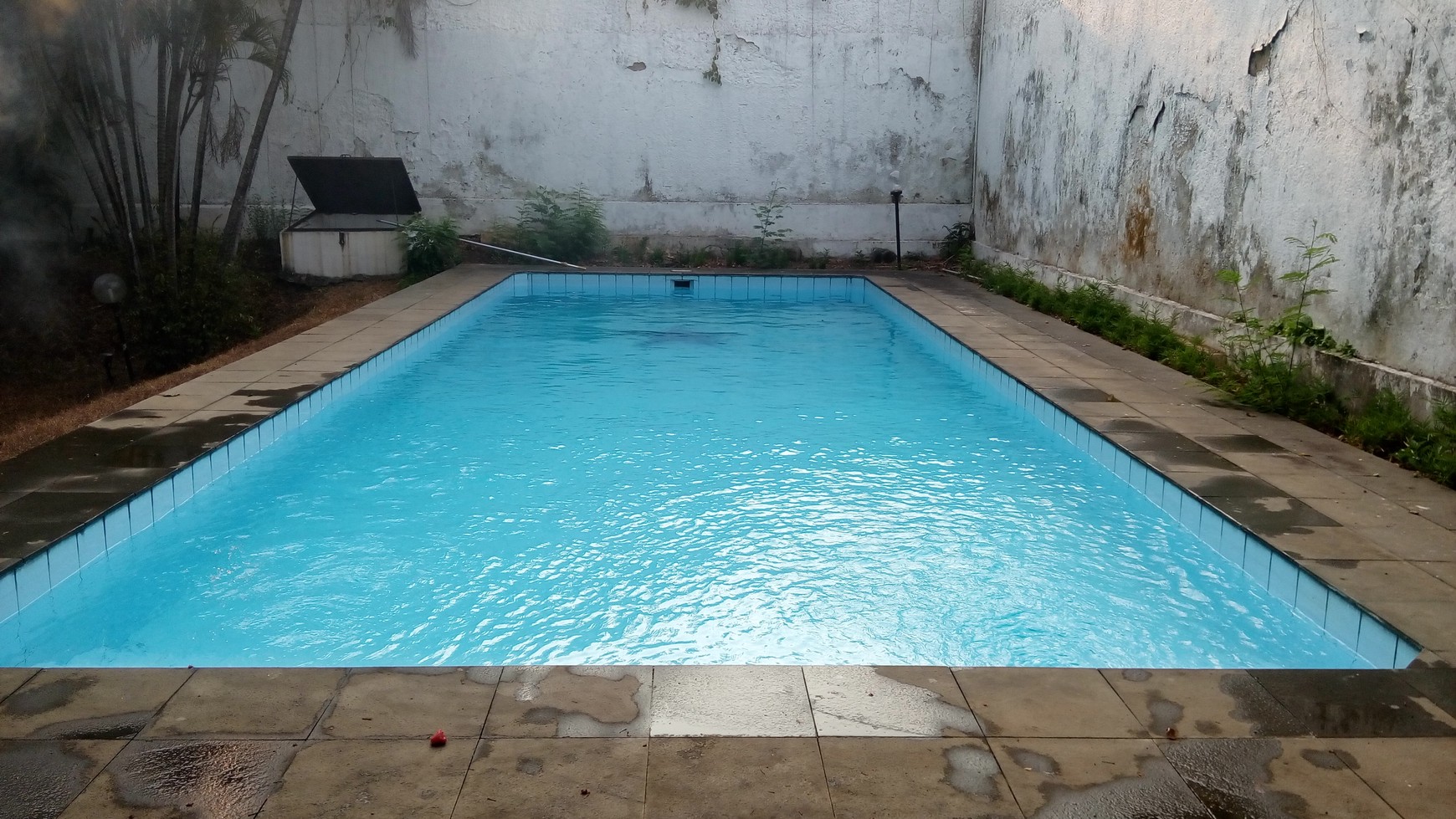 Nice town House with huge backyard in Kemang Timur