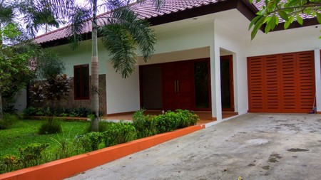 Nice house in kemang area for expatriat and others "limited edition"