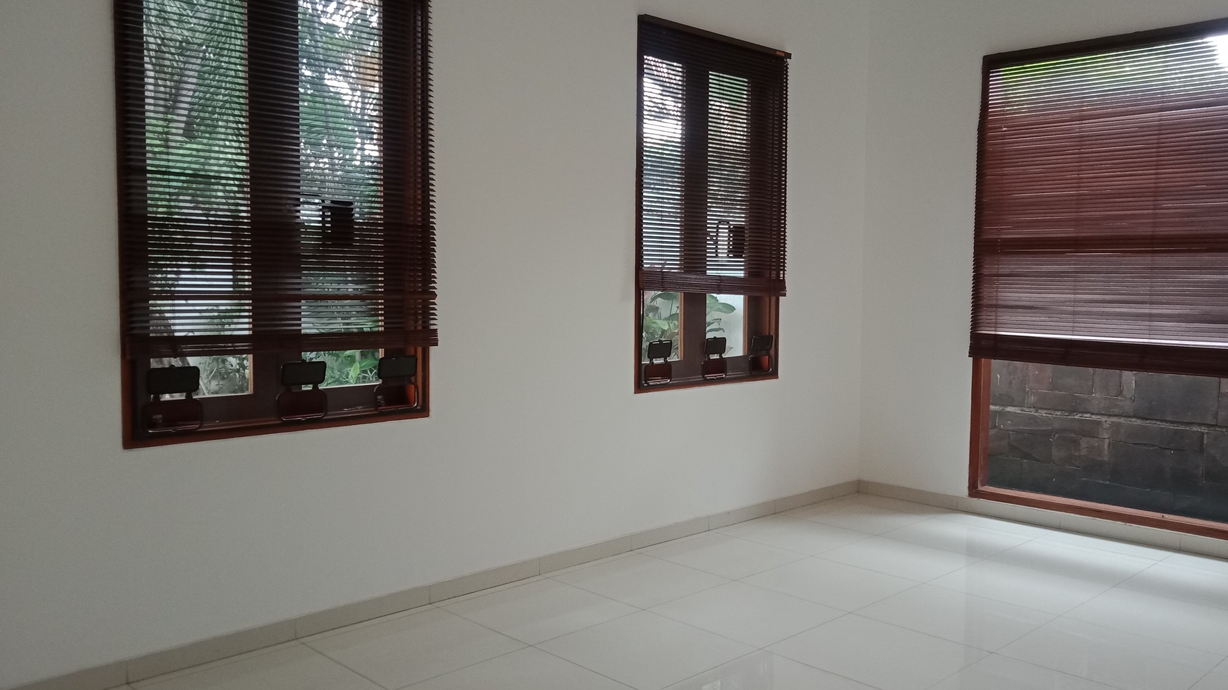 Nice house in kemang area for expatriat and others "limited edition"