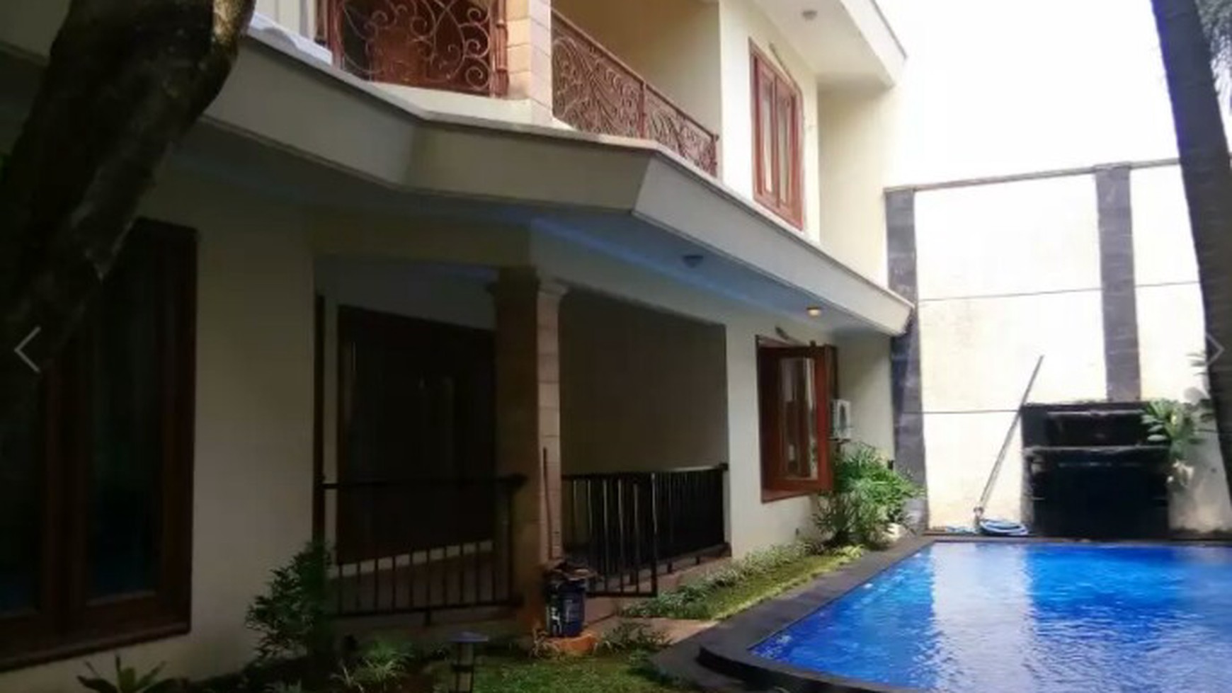 Beautiful house for rent in kemang