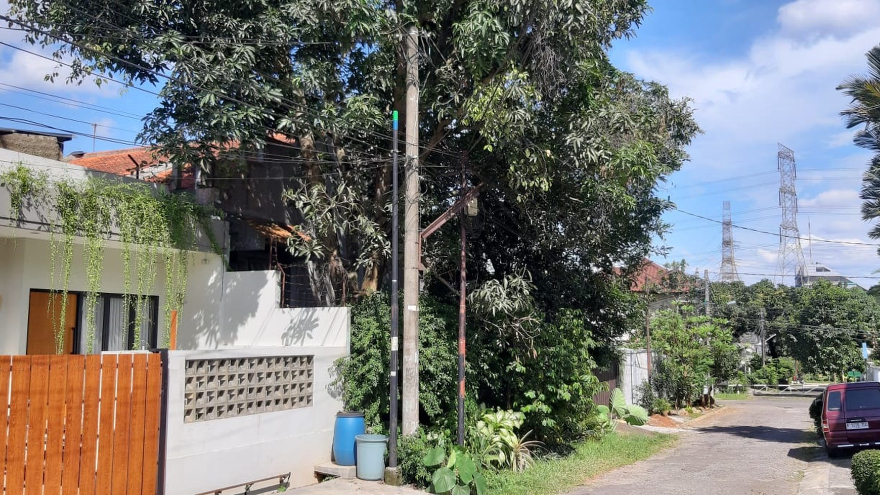 Kavling Harga Dibawah Pasar Diarea Komplek Megapolitan Cinere  