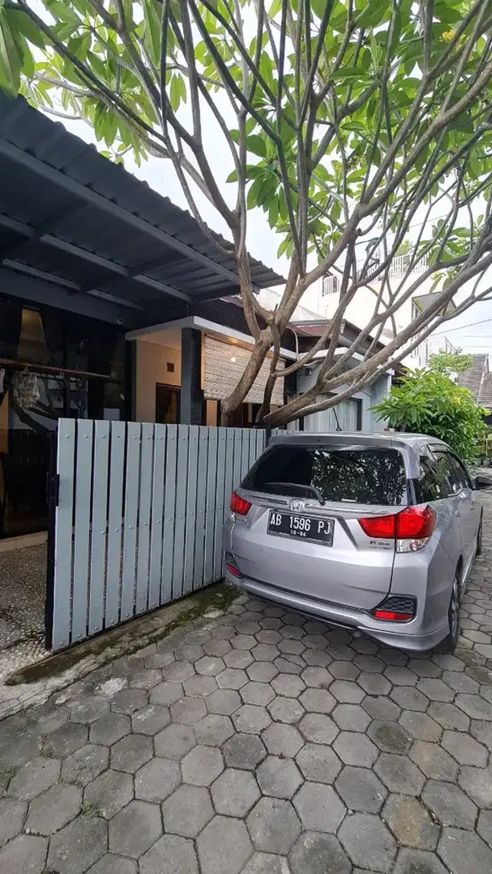 RUMAH LOKASI STRATEGIS BELAKANG MALL AMBARUKMO