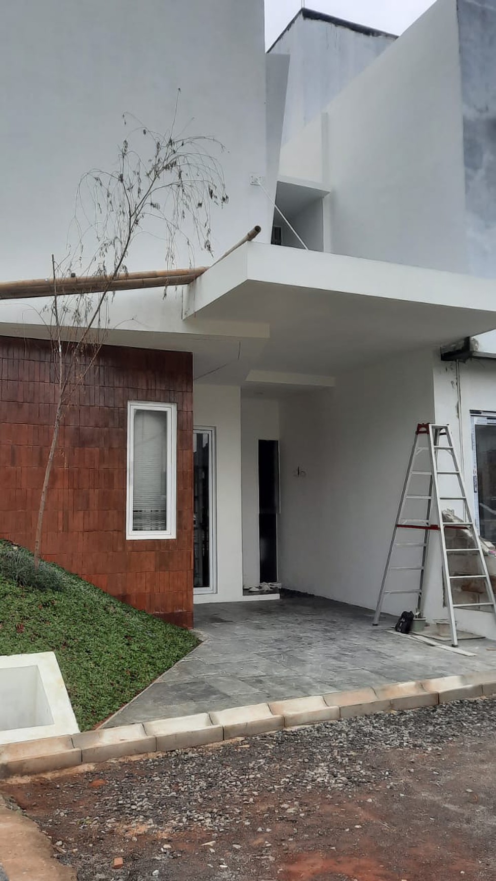 Rumah Brand New dalam Cluster di Ciputat..