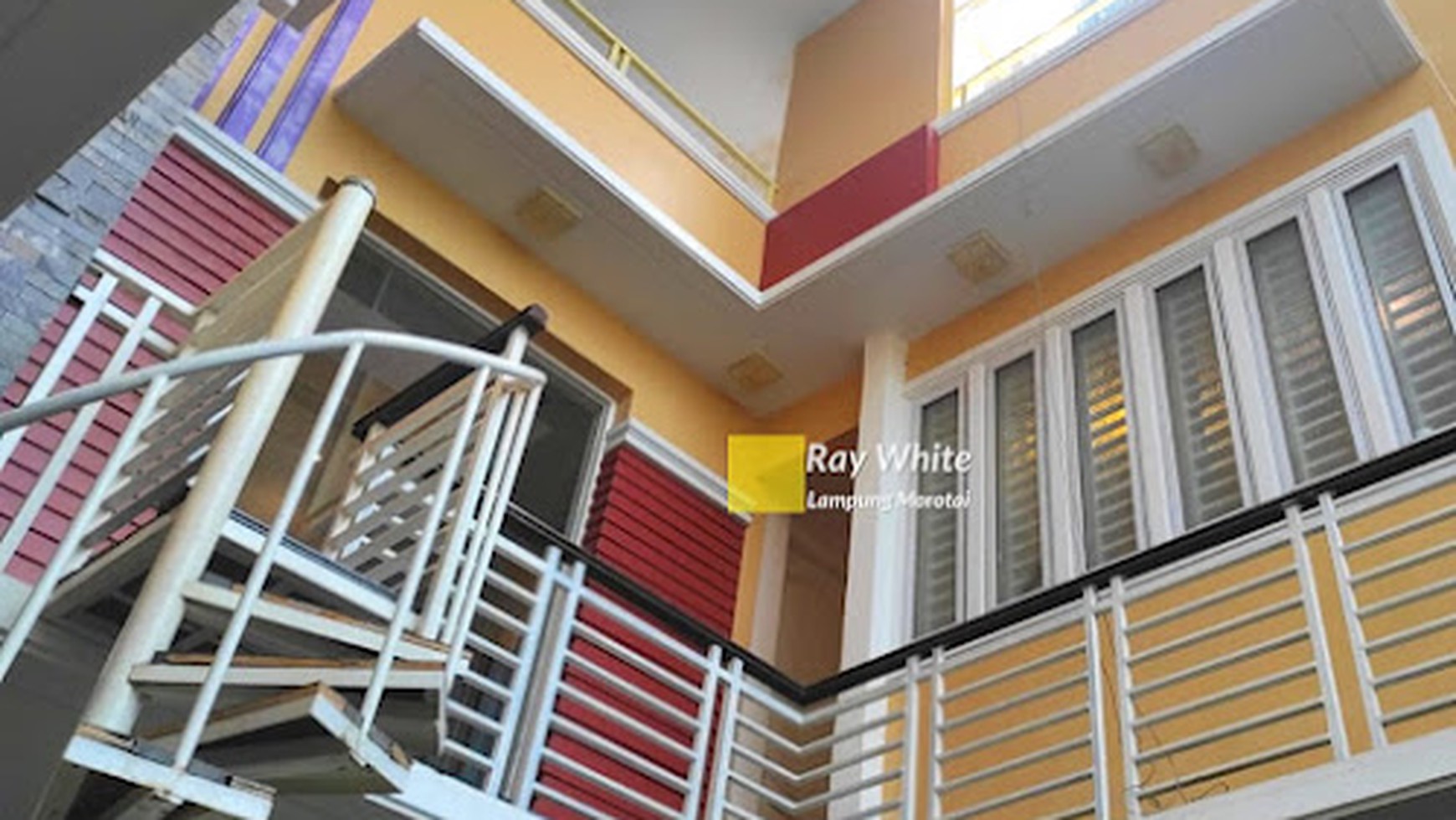 DIJUAL RUMAH HOOK VILLA CITRA 