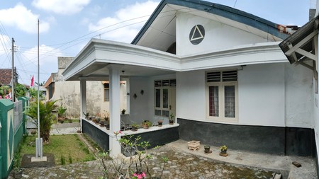 Rumah Klasik Lokasi Premium Dekat Malioboro Gowongan Yogyakarta