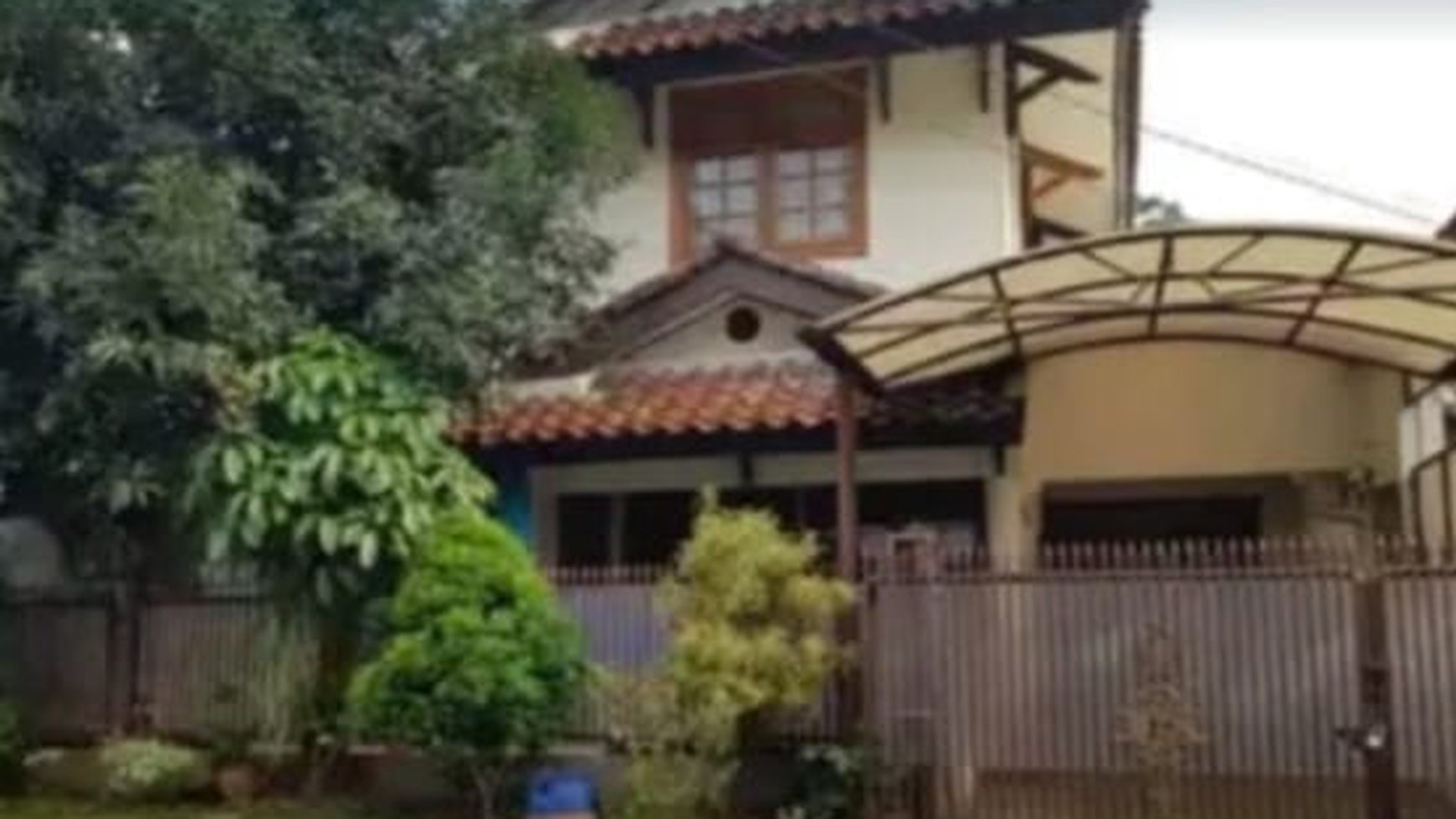 Rumah rapih, lingkungan aman dan nyaman di Bintaro Sektor 9.