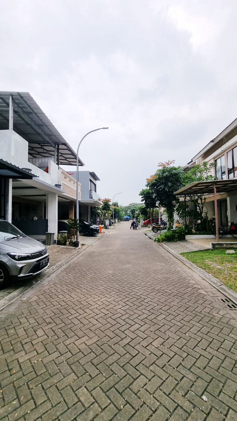 Rumah Bagus Di Fortune Essence, Graha Raya Bintaro Jaya