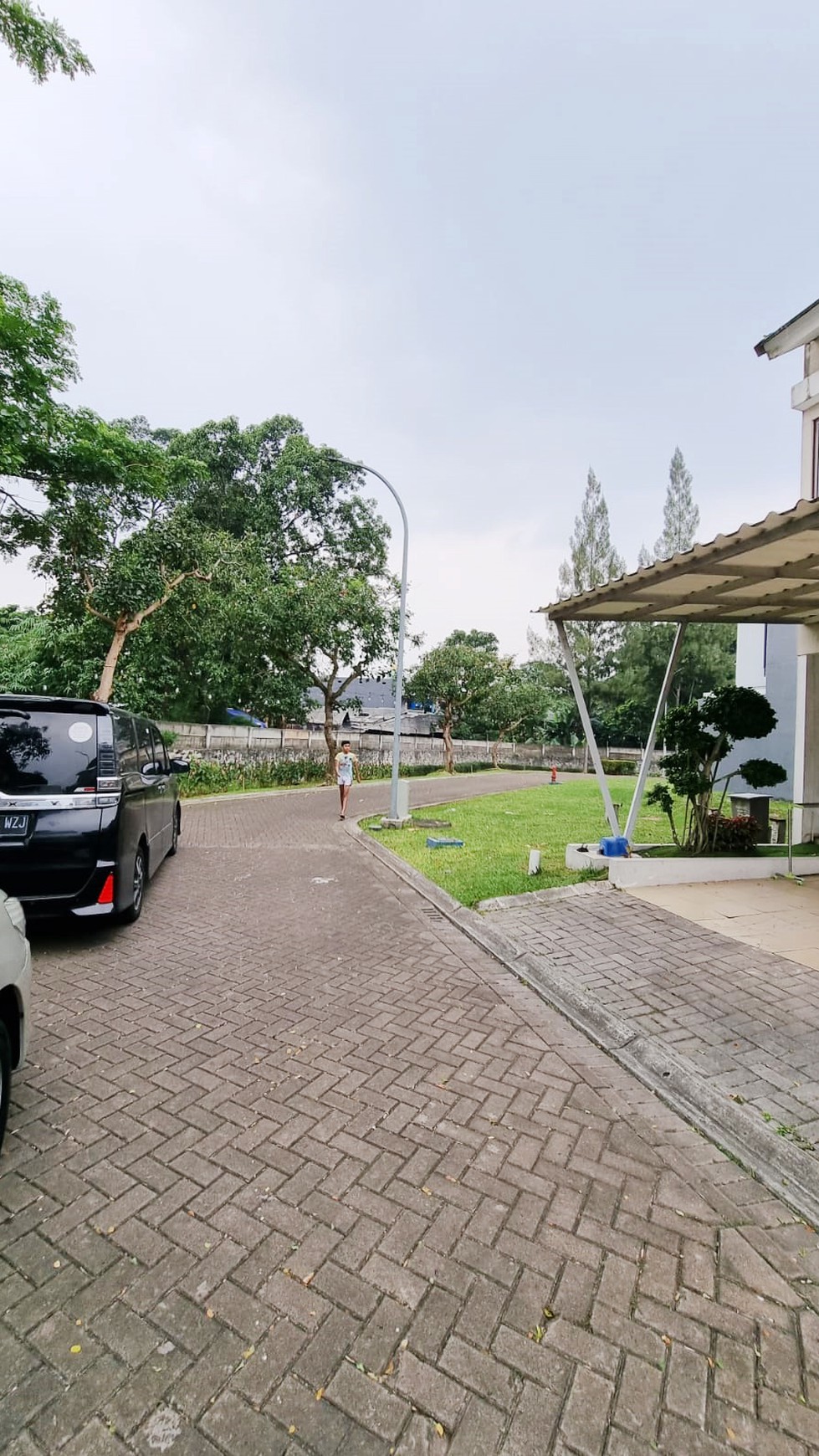 Rumah Bagus Di Fortune Essence, Graha Raya Bintaro Jaya