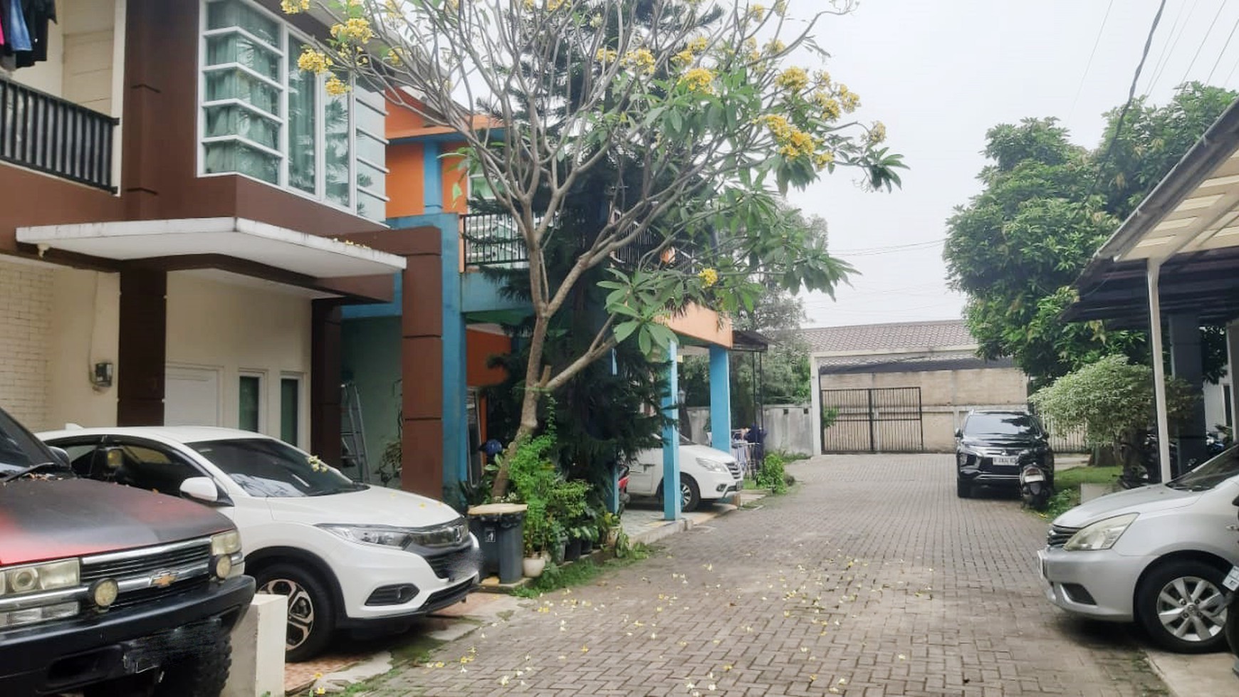 Rumah Bagus Di Taman Rusa Residence Pondok Ranji Tangerang Selatan