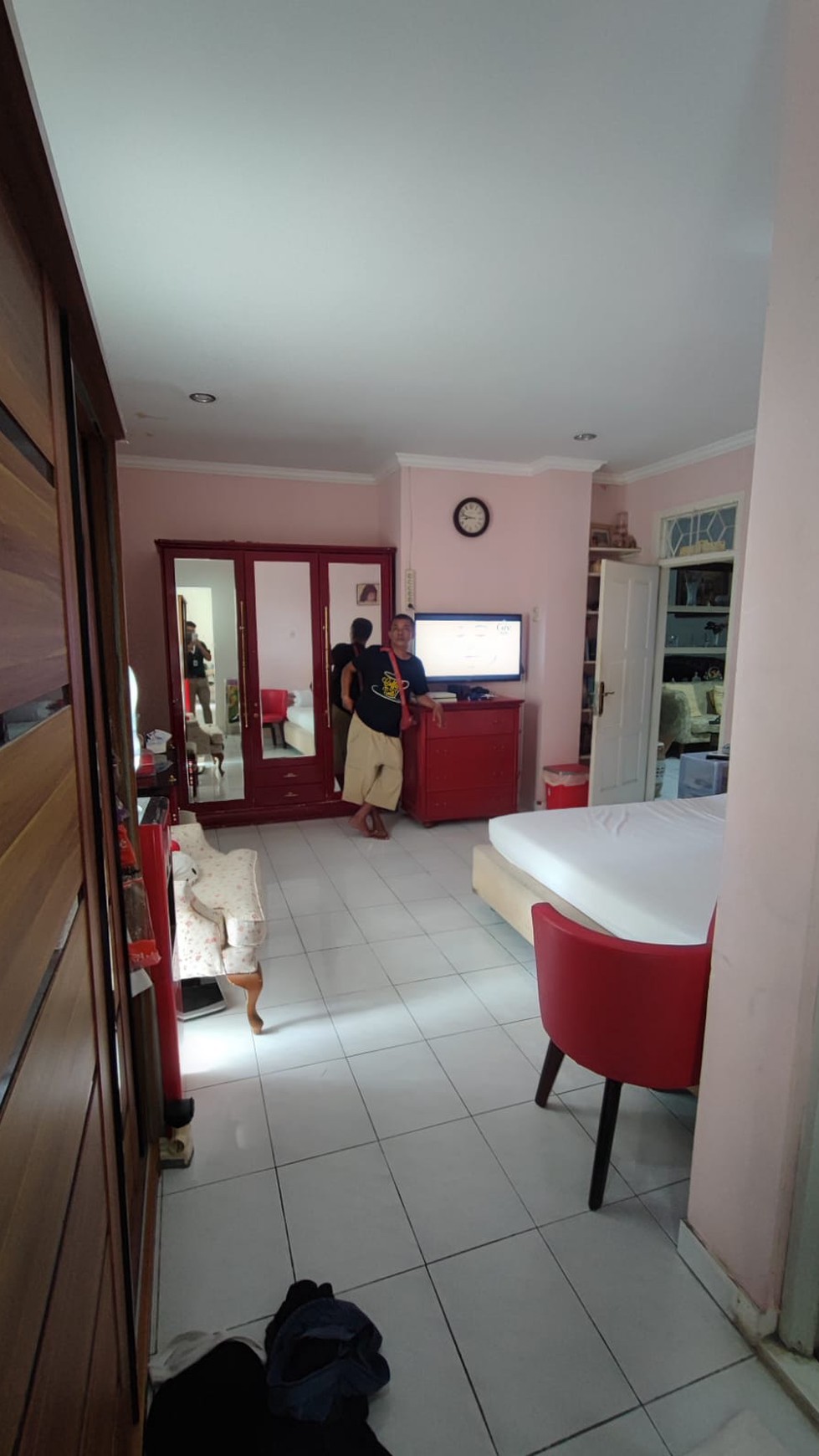 Rumah Cantik Siap Huni, Hook, 2 Lantai di Pamulang