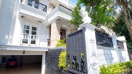 Brand New House 3,5 Lantai Area Lamandau Kebayoran Baru 