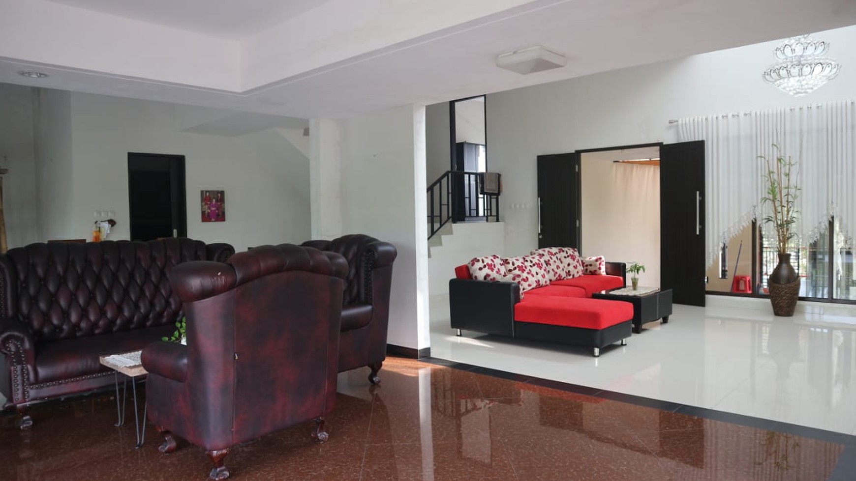 Rumah 3lantai Diarea Cluster Bogor Nirwana Residence, S.Furnished