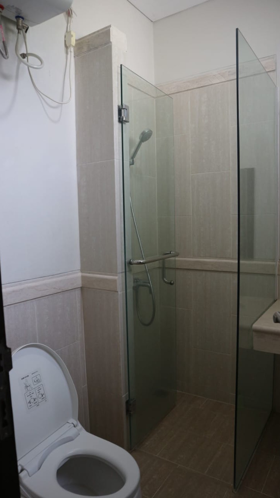 Rumah 3lantai Diarea Cluster Bogor Nirwana Residence, S.Furnished