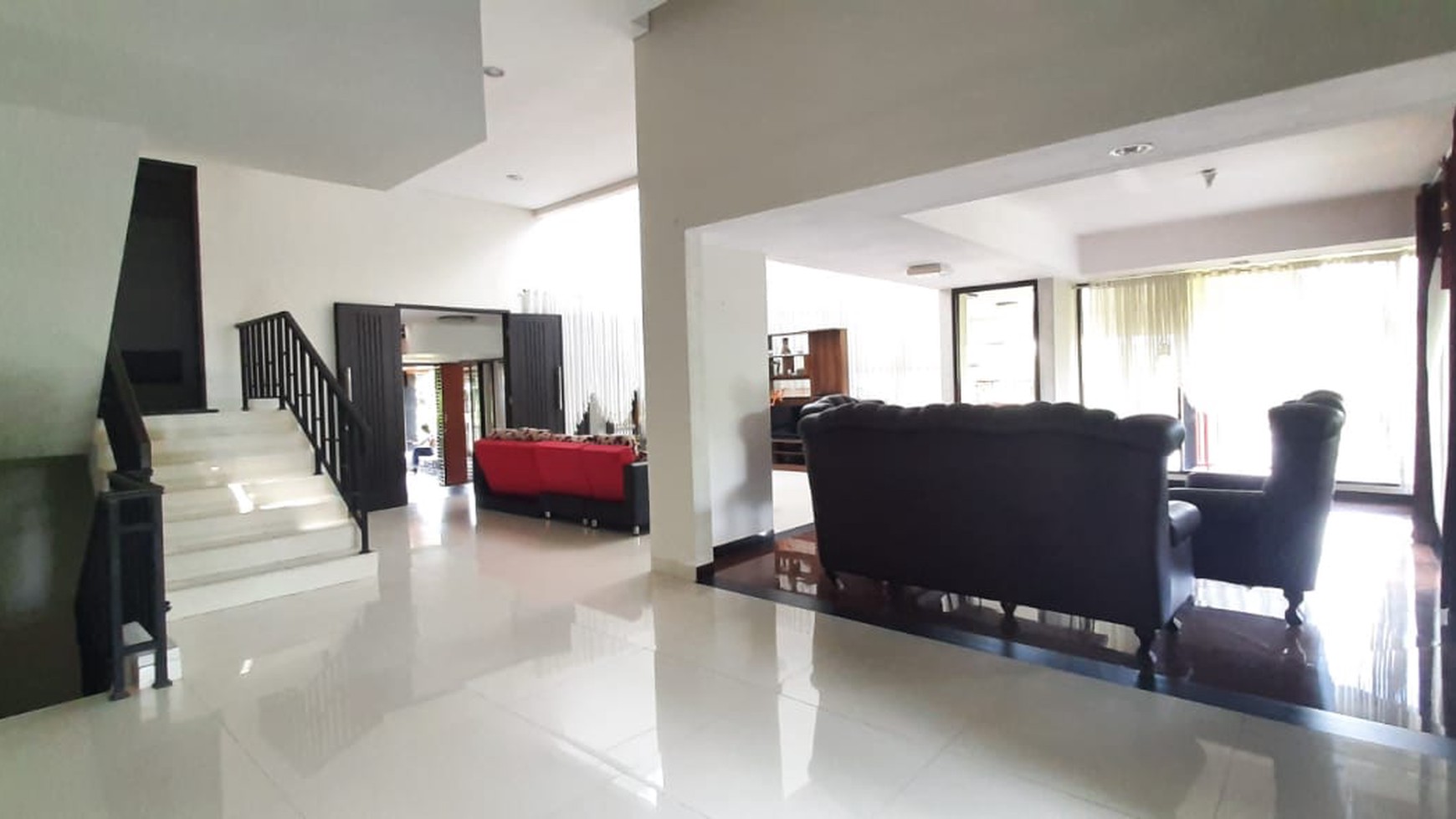 Rumah 3lantai Diarea Cluster Bogor Nirwana Residence, S.Furnished