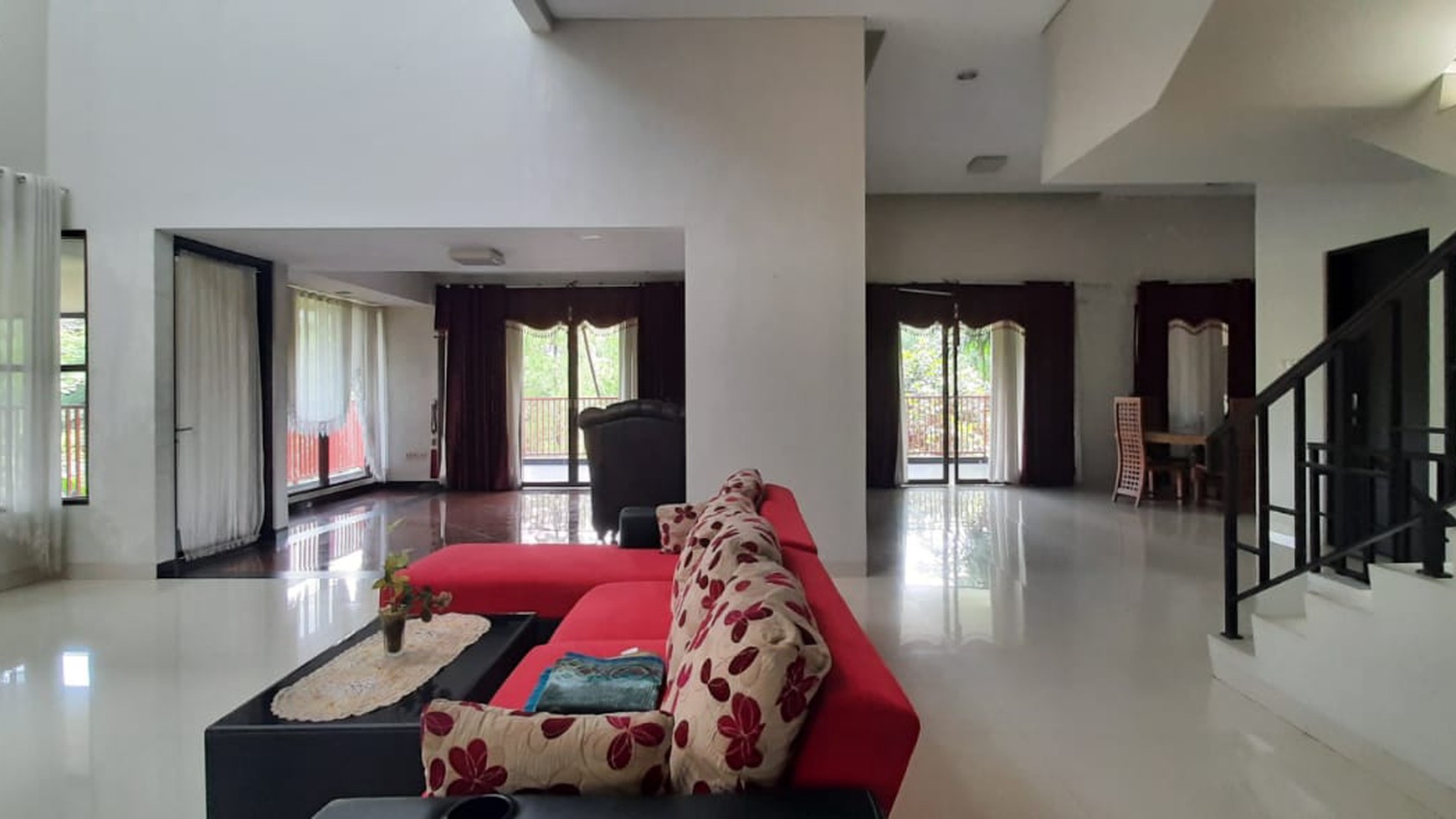 Rumah 3lantai Diarea Cluster Bogor Nirwana Residence, S.Furnished