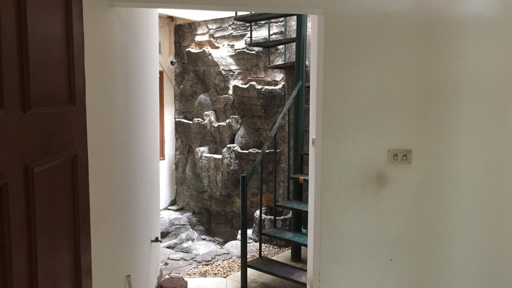 Rumah Standar Luas Diarea Mega Cinere Dekat Pusat Bisnis & Gatte Toll