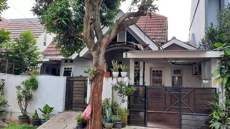 Rumah 1 lantai dengan paviliun, lingkungan aman dan nyaman  di BSD
