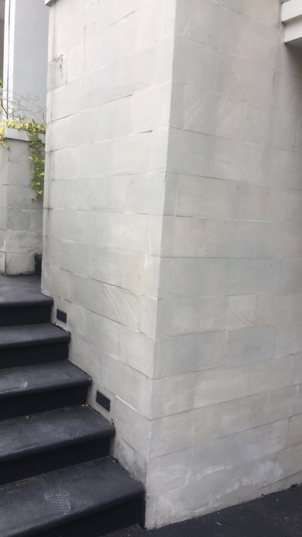 Rumah Lux Diarea Cluster Pejaten Barat 3Lantai, Furnished Ada S.Poll Akses Gatte Toll JORR  