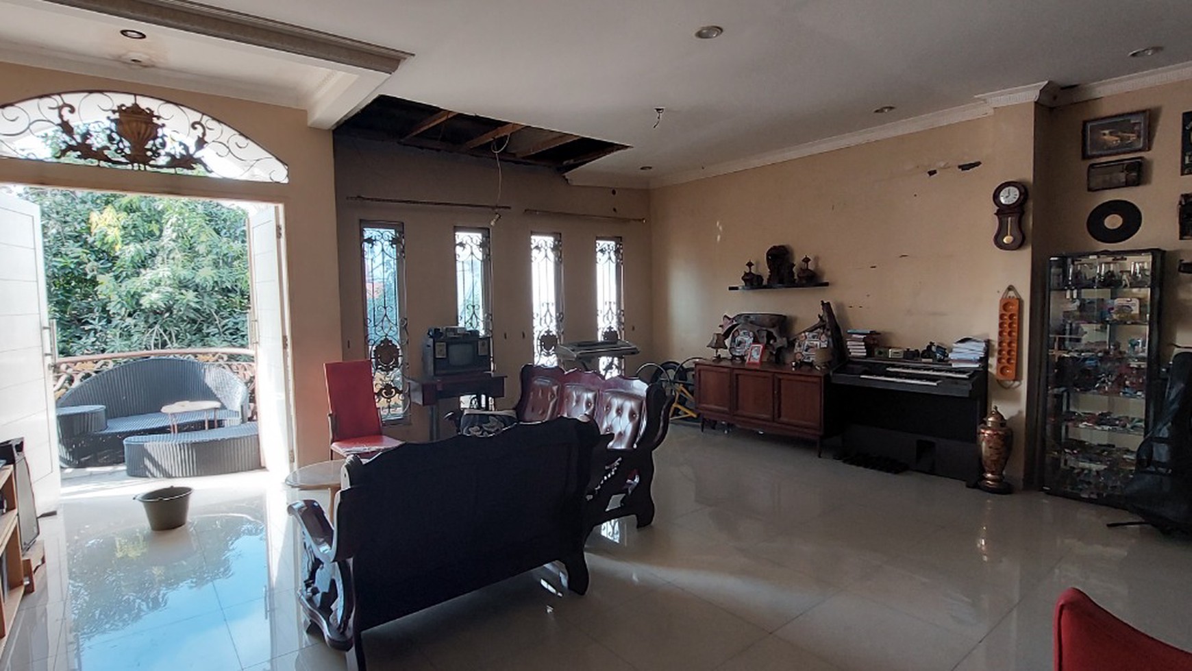 Rumah Bagus Diarea Ulujami Dekat Akses Tol JORR Bandara-Bintaro