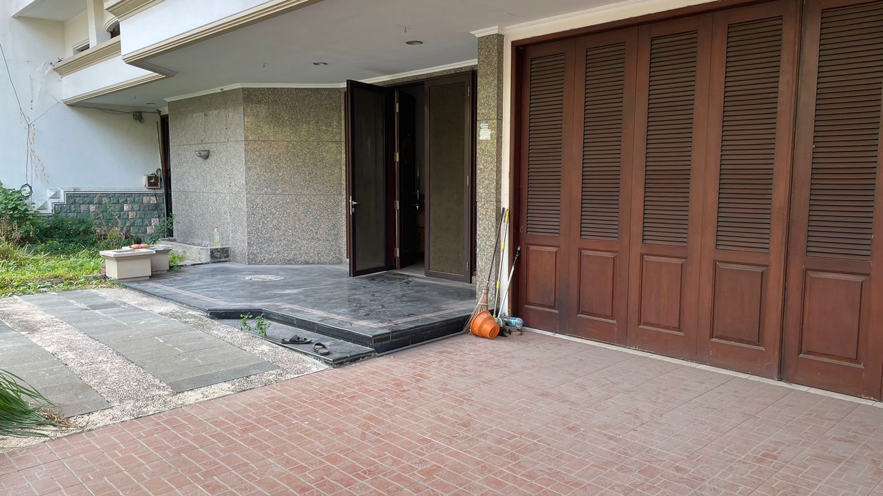 Dijual Rumah Dharmahusada Indah Permai Surabaya Timur