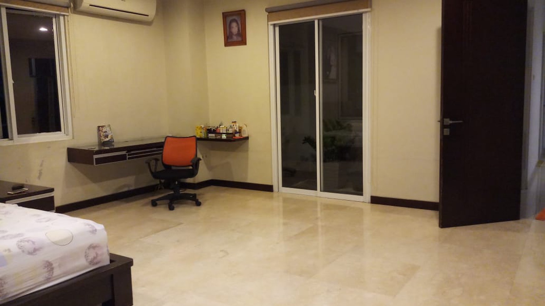 Rumah Furnished 4 Lantai Harga Murah Dkt Senen Jakarta