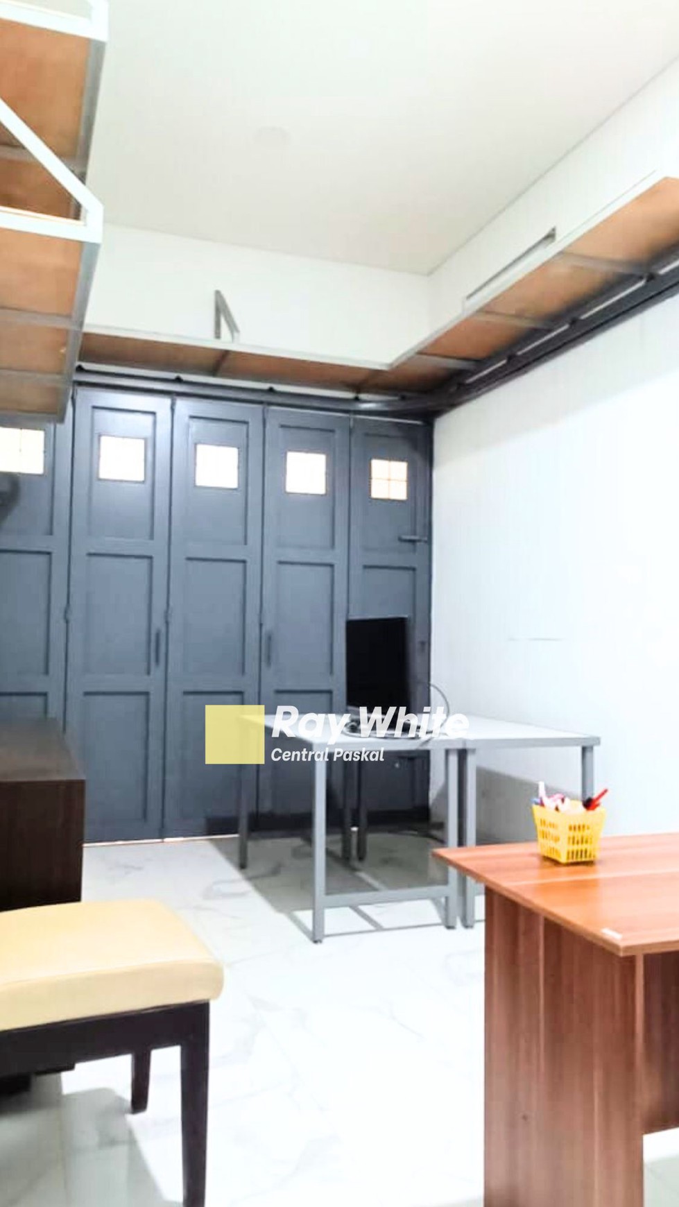 Dijual Rumah Nyaman di Taman Holis Bandung Kulon