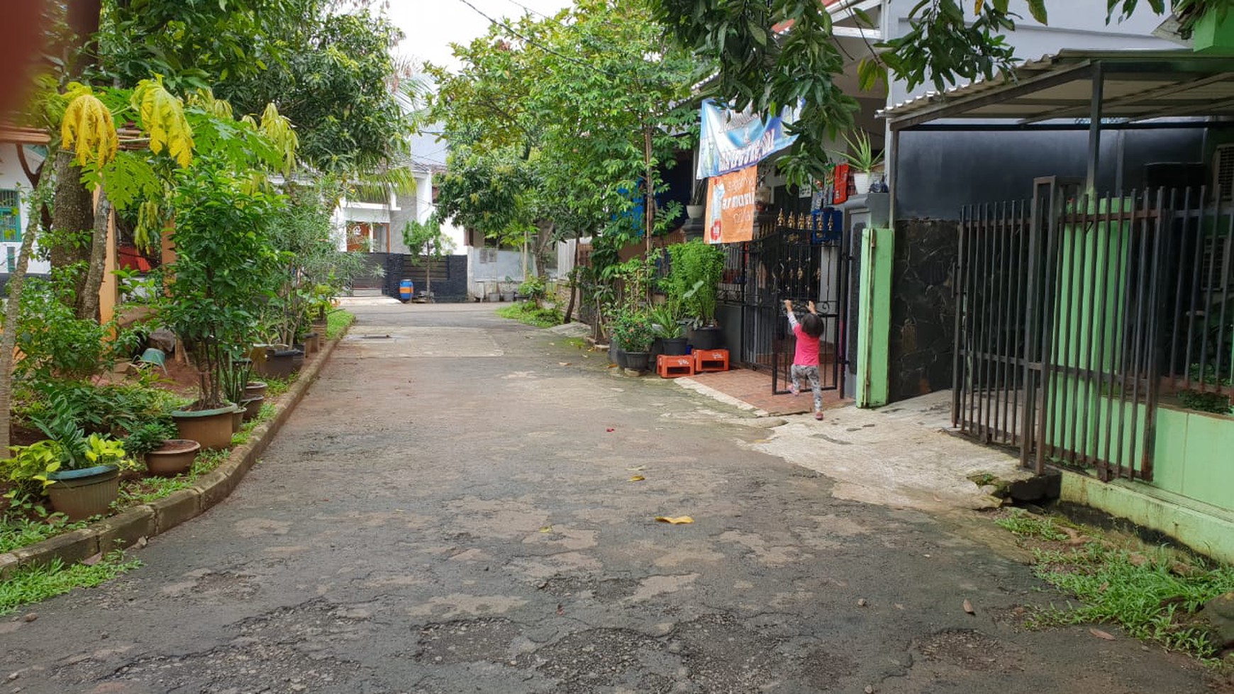 Rumah Dalam Cluster, Lokasi Strategis, dan Asri @Graha Bunga, Bintaro