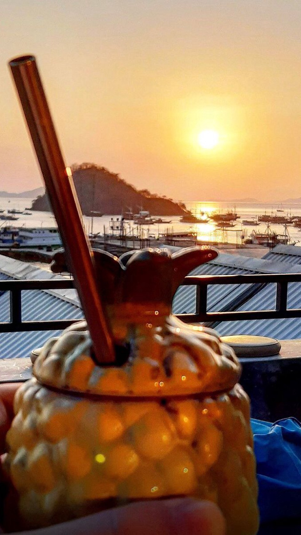 For Sale Freehold - Restaurant , bar and rooms with harbour view in the tourist centre of Labuan Bajo city , East Nusa Tenggara.