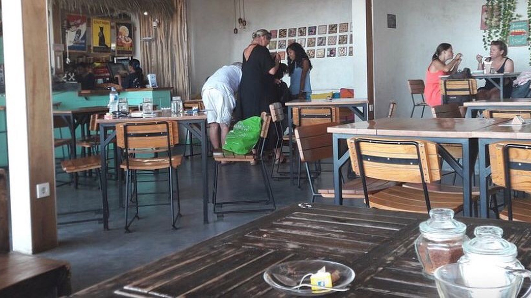 For Sale Freehold - Restaurant , bar and rooms with harbour view in the tourist centre of Labuan Bajo city , East Nusa Tenggara.