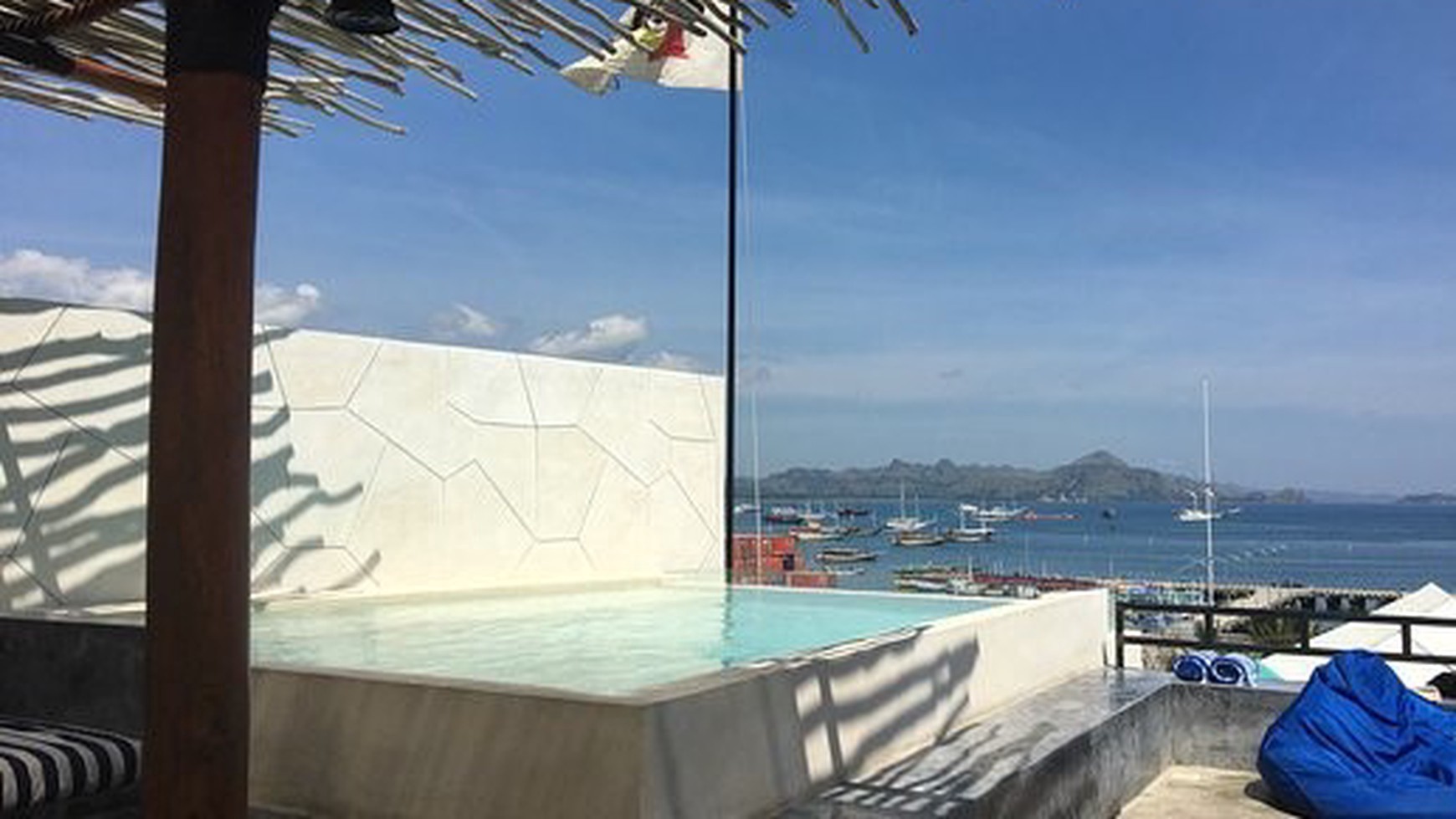 For Sale Freehold - Restaurant , bar and rooms with harbour view in the tourist centre of Labuan Bajo city , East Nusa Tenggara.