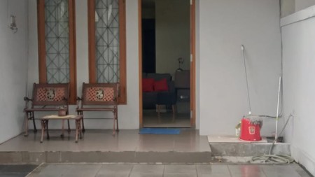 RUMAH DISEWA JALAN BIRAH KEBAYORAN BARU JAKARTA SELATAN