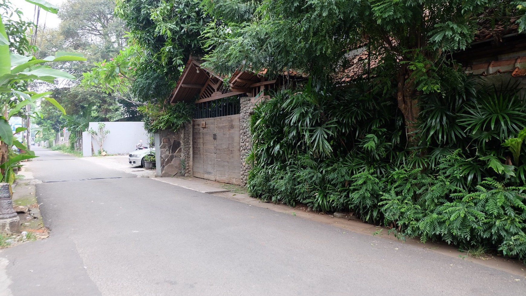 Rumah Siap Huni Di Jl Cirendeu Indah, Jakarta Selatan