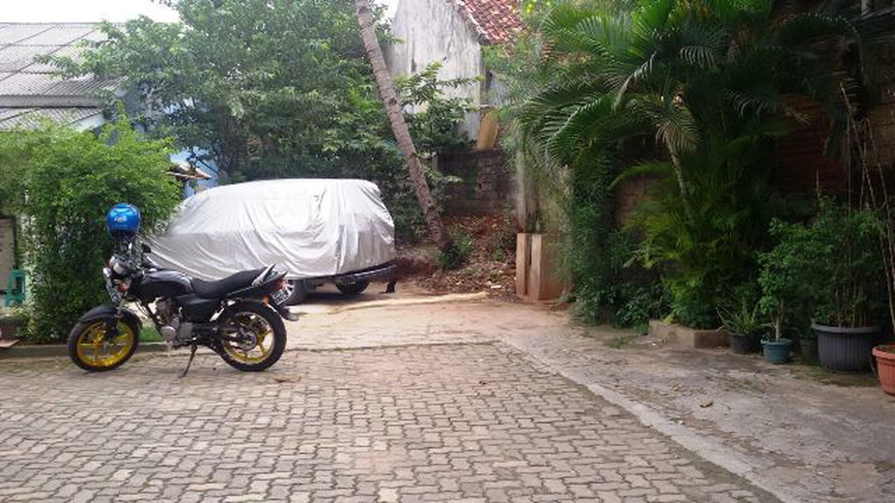 Rumah Ngantong Diarea Petukangan Sangat Strategis Cocok Buat Usaha