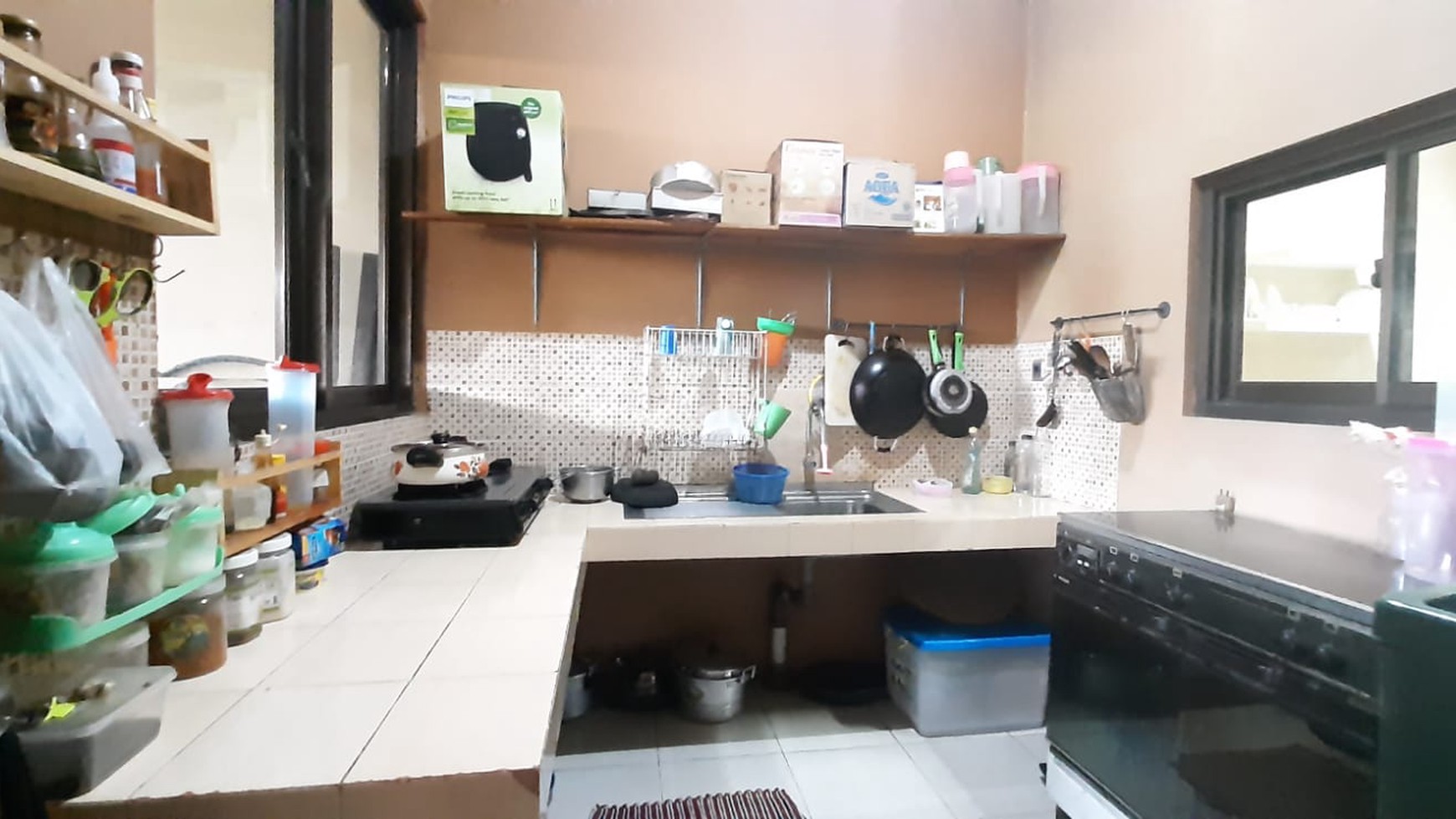 Rumah Bagus Diarea Komplek Deplu Cipadu Dekat Akses Toll JORR  