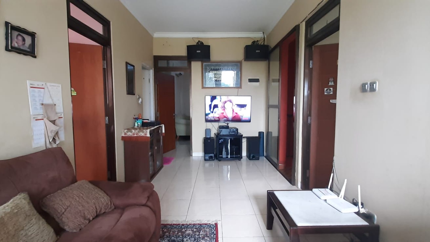 Rumah Bagus Diarea Komplek Deplu Cipadu Dekat Akses Toll JORR  