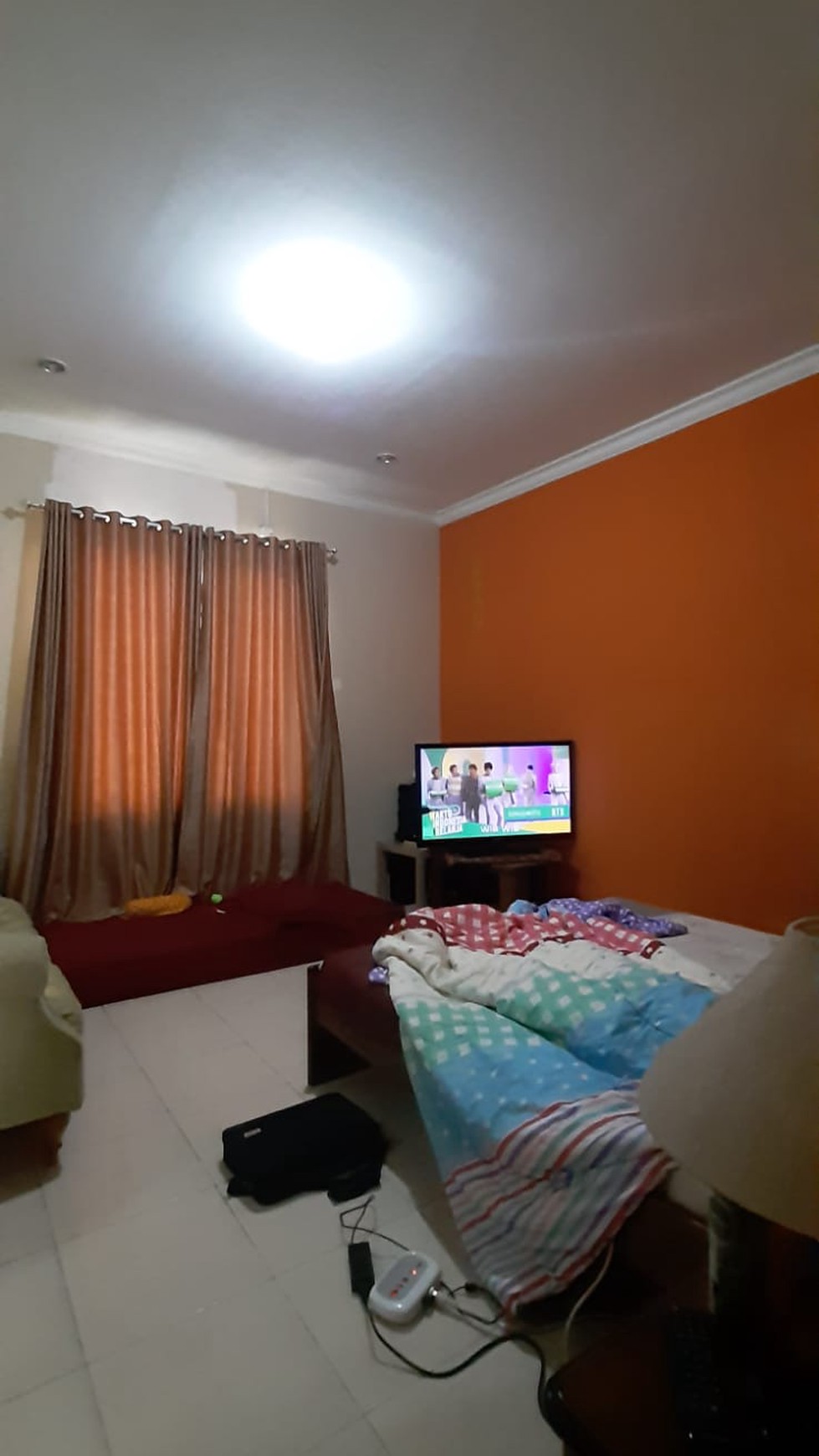 Rumah Bagus Diarea Komplek Deplu Cipadu Dekat Akses Toll JORR  