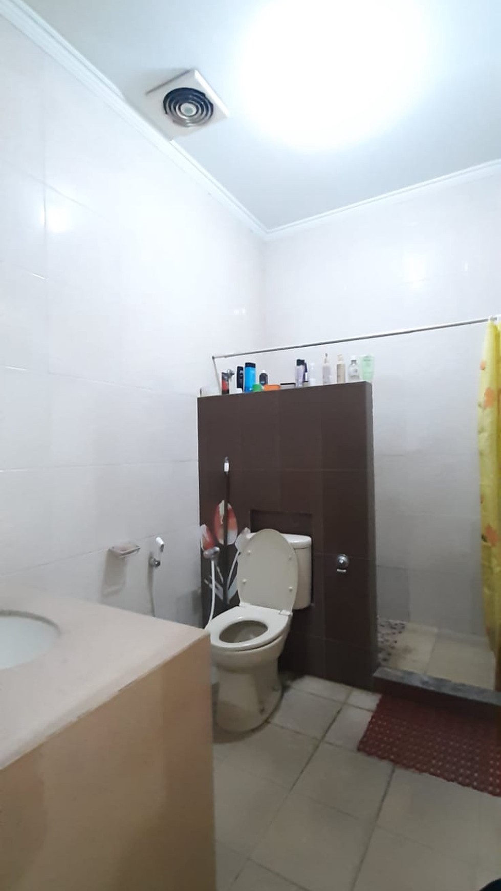 Rumah Bagus Diarea Komplek Deplu Cipadu Dekat Akses Toll JORR  