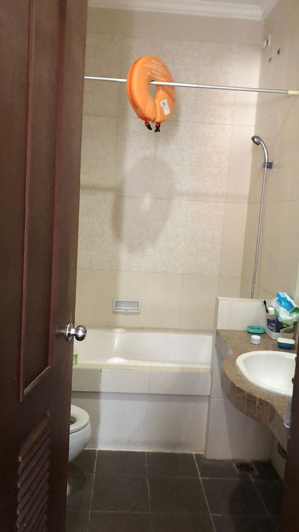 Rumah Siap Huni Dekat Akses Toll & Stasiun MRT Lebak Bulus Diarea Persona Gintung Residence