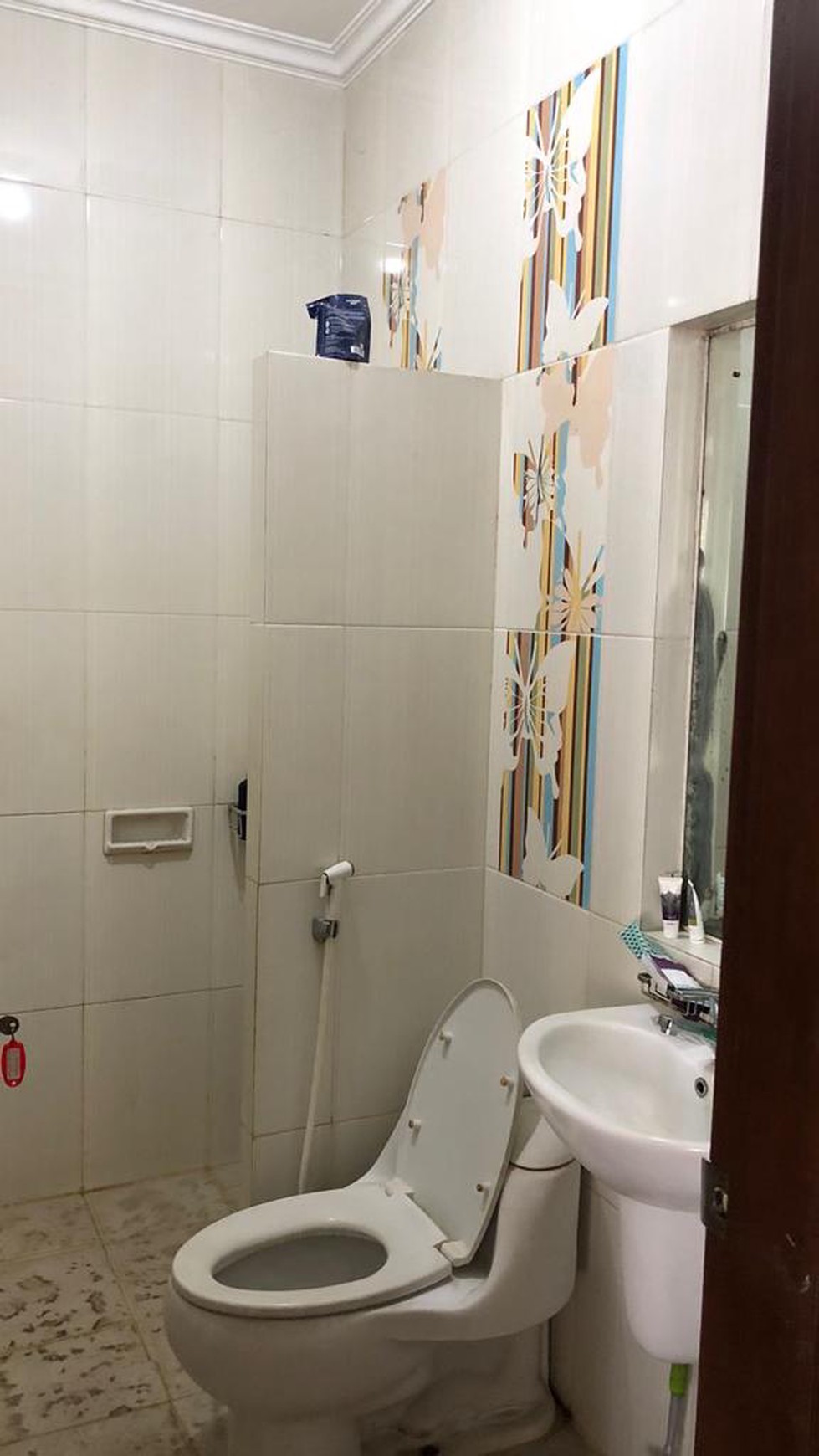 Rumah Siap Huni Dekat Akses Toll & Stasiun MRT Lebak Bulus Diarea Persona Gintung Residence